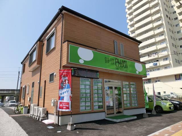 駅徒歩3分