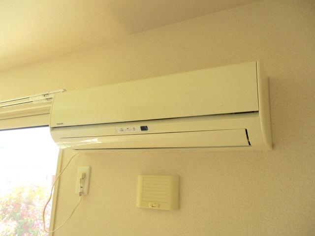 コンフォートブルック　B棟（103） 部屋画像