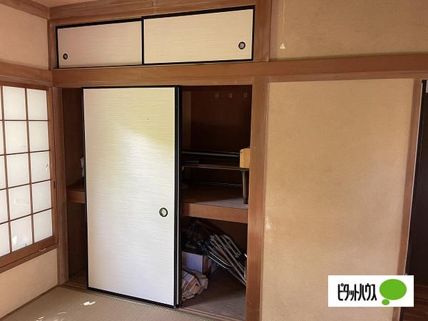 下ヶ傍示戸建 収納