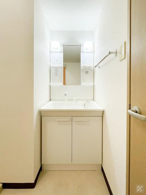 リブラ川崎（301） 収納