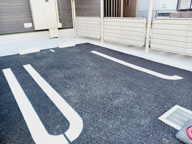 ヒカルサふじみ野上福岡（301） 駐車場