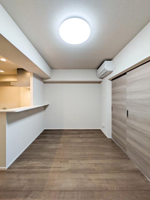 エマリーグレース（601） 部屋画像