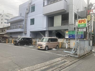 コインパーキング：210m