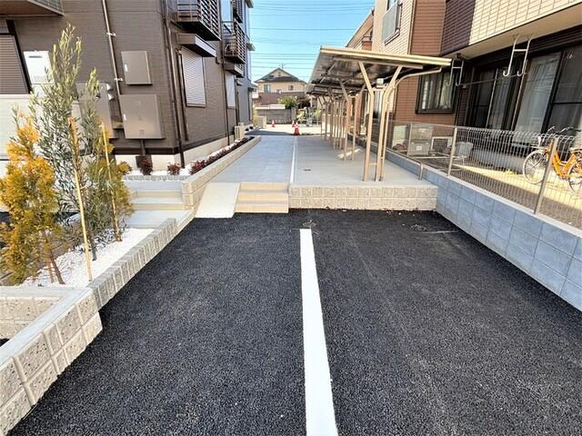 アゼリア（102） エントランス