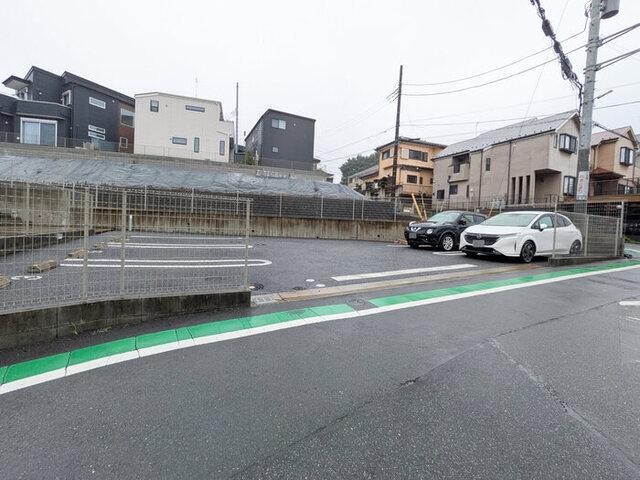 ビューテラス（103） 駐車場