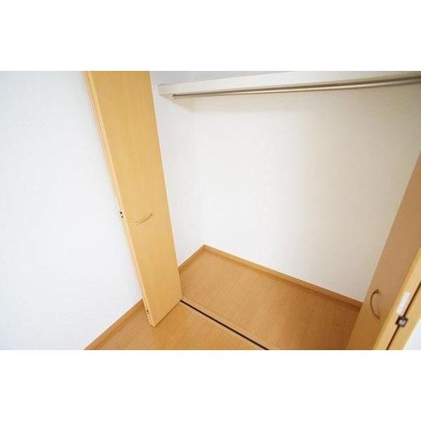 カーバリーハウス（103） 収納