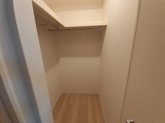 サザンクロス（206） 収納