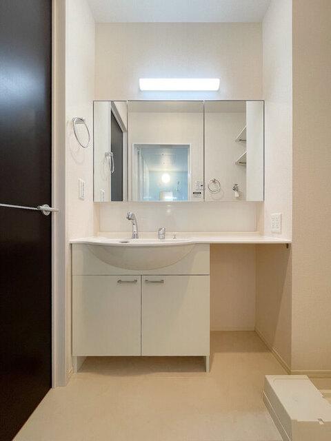 VIA MONTE NAPOLEONE(ｳﾞｨｱ ﾓﾝﾃ ﾅﾎﾟﾚｵｰﾈ)（101） 部屋画像