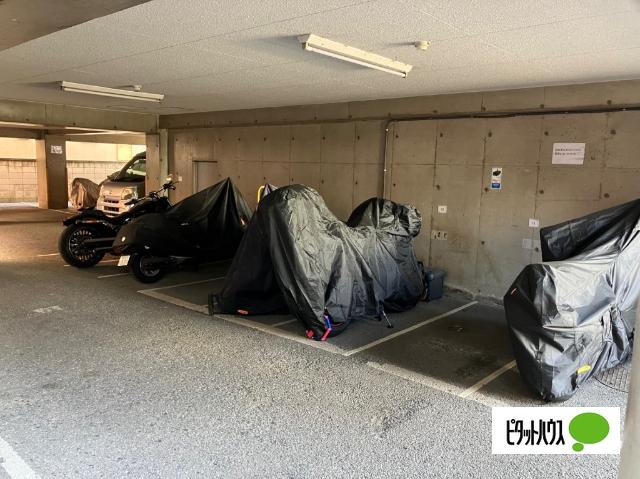 シトラス５ビル　バイク駐輪場 部屋画像