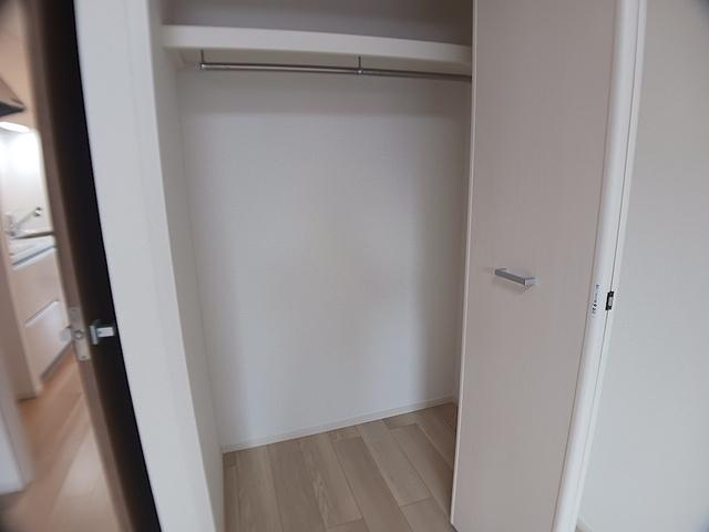 ヒカルサ川口芝西（302） 収納