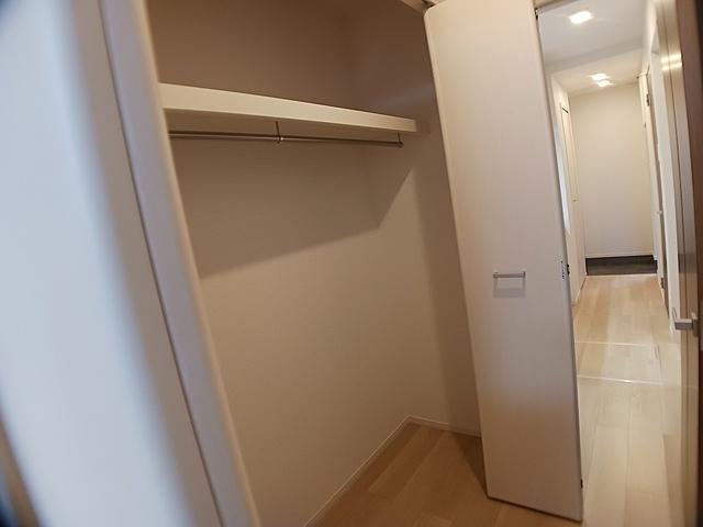 ヒカルサ川口芝西（105） 収納