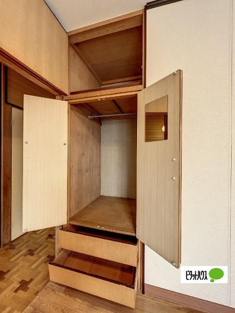 栄町１丁目貸家（-） 収納