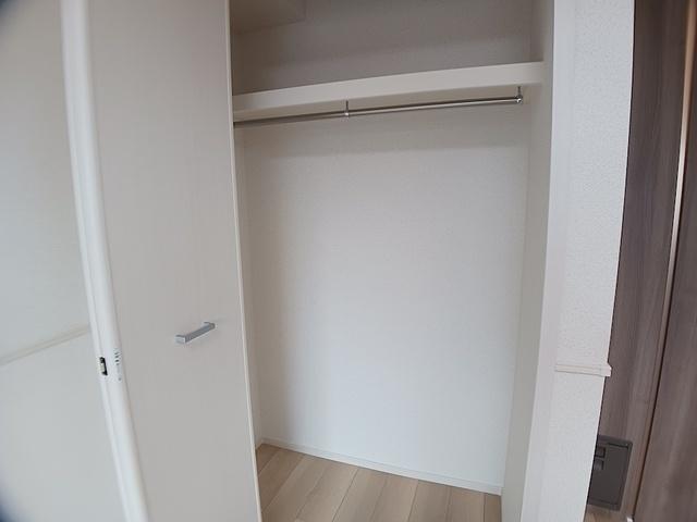 ヒカルサ東川口（301） 収納