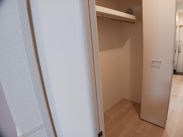 ヒカルサ東川口（105） 収納