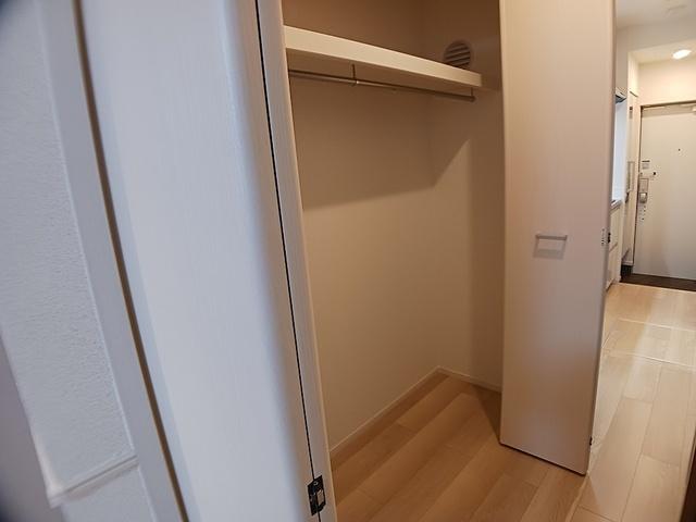 ヒカルサ東川口（103） 収納