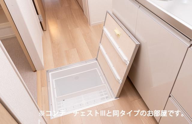 ヒカルサ川口里（103） 収納