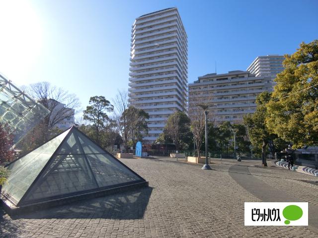 川口西公園：911m