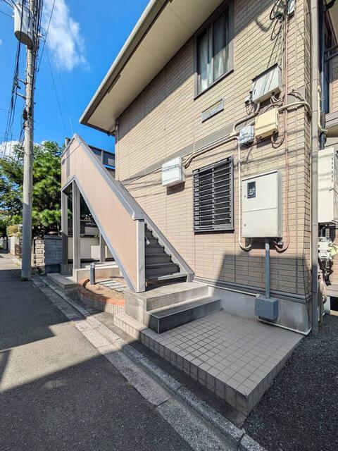 ＯＡＫ ＨＯＵＳＥ（201） エントランス