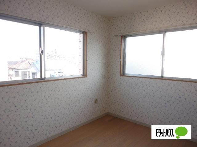 ロイヤルヴィクトリア　Ⅲ番館（301） 部屋画像