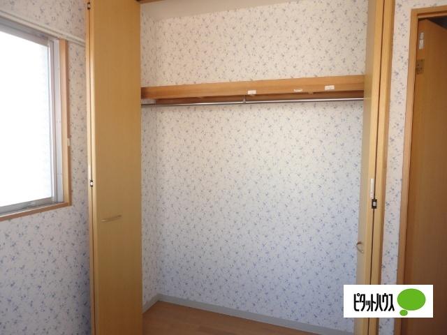 ロイヤルヴィクトリア　Ⅲ番館（301） 部屋画像