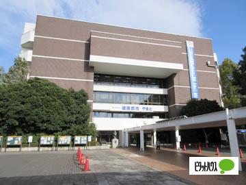 大和市役所：1109m