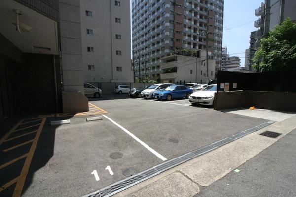 神戸市兵庫区湊町マンション 駐車場