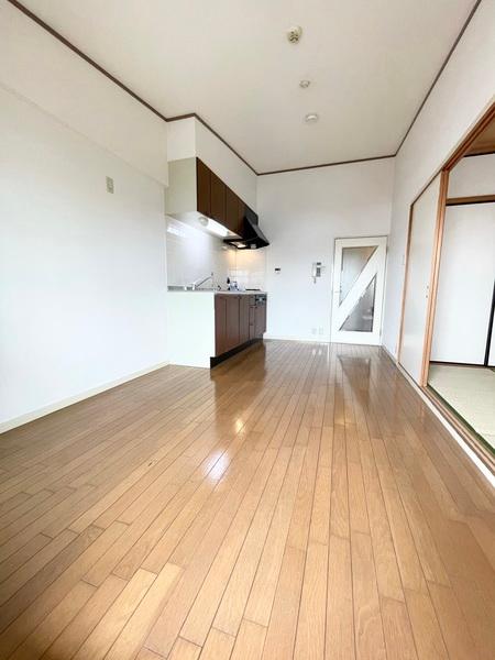 神戸市兵庫区夢野町マンション リビング