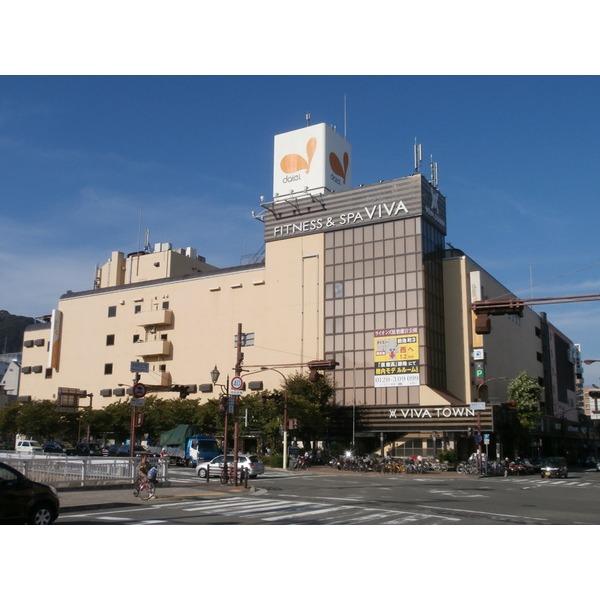 ダイエー板宿店：667m