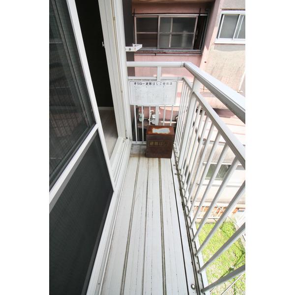 神戸市兵庫区里山町アパート バルコニー