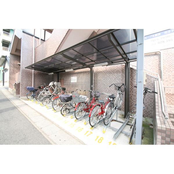 神戸市北区北五葉マンション 駐車場