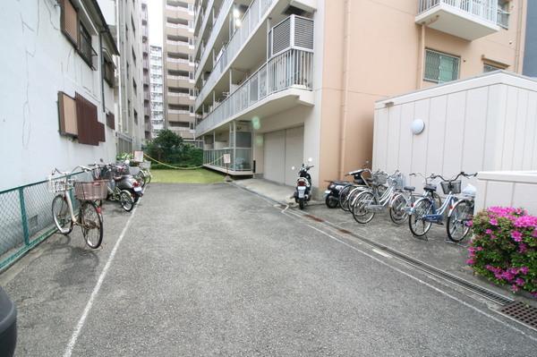神戸市兵庫区大開通マンション 駐車場