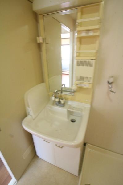 小脇マンション 洗面