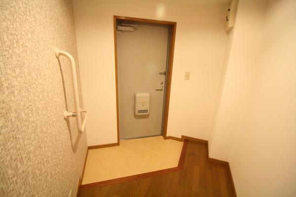 マンション正和（303） 玄関