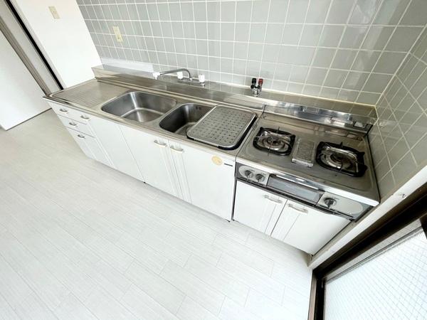 神戸市北区鈴蘭台東町マンション キッチン