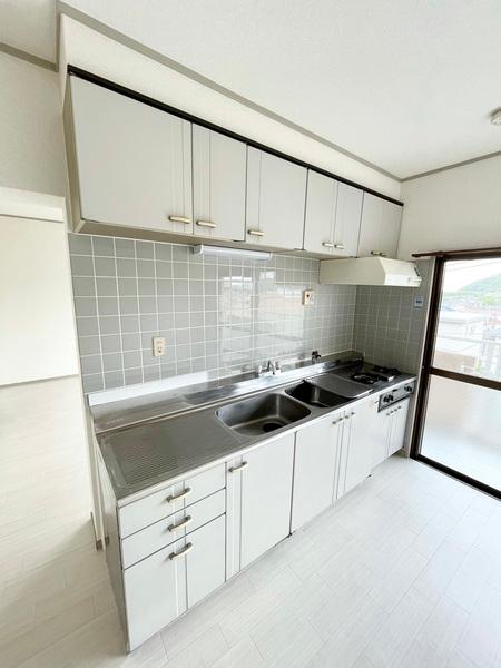 神戸市北区鈴蘭台東町マンション キッチン