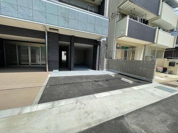 神戸市兵庫区永沢町マンション 駐車場