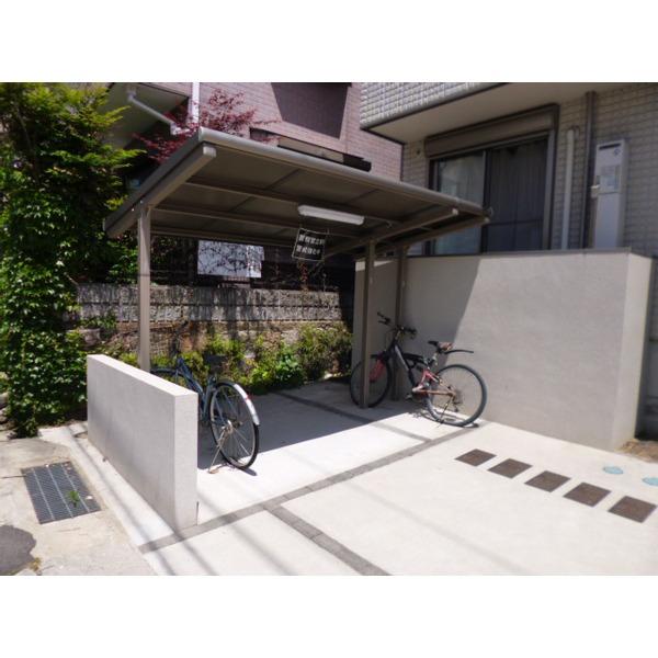 エスコート山根 その他