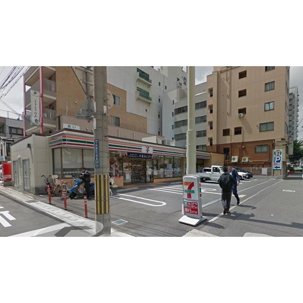 ファミリーマート兵庫警察署前店：133m