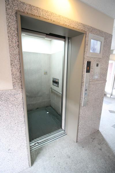 神戸市兵庫区芦原通マンション エントランス