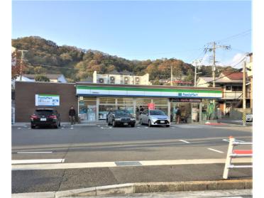 ファミリーマート兵庫熊野町店：118m