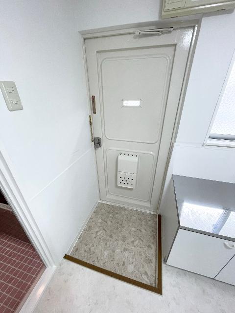 神戸市兵庫区上沢通マンション 玄関