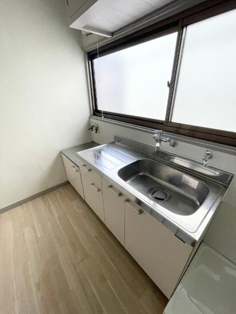 神戸市兵庫区荒田町アパート キッチン