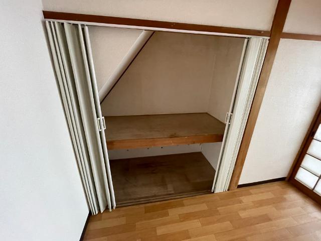 源平町貸戸建 収納