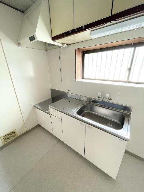 源平町貸戸建 キッチン