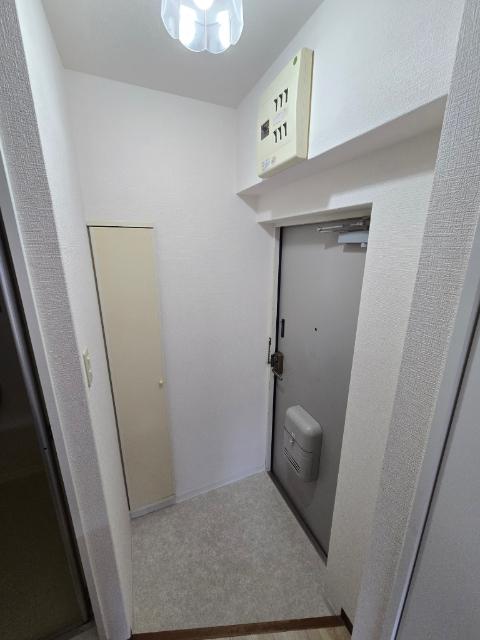 グランディール夢野 玄関