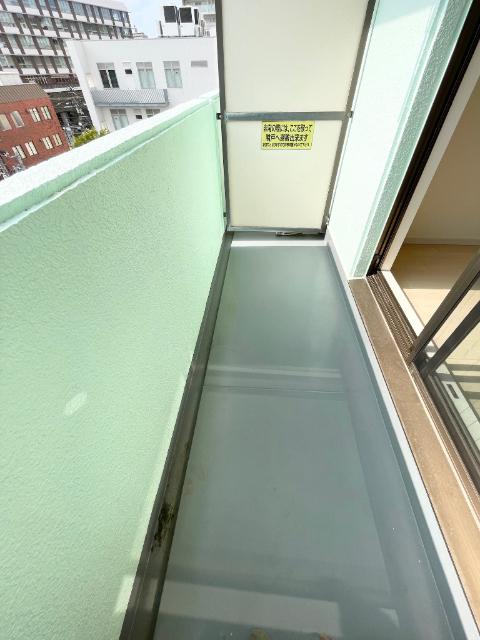 メゾンＡＬＬ−ＩＮ バルコニー