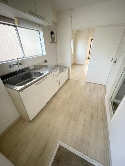 神戸市兵庫区上沢通マンション キッチン