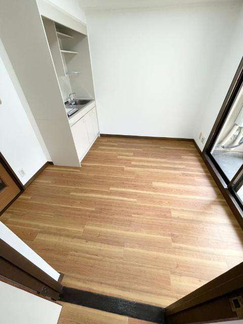 神戸市兵庫区熊野町マンション リビング