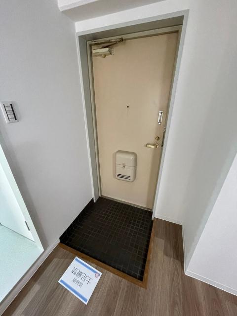 神戸市兵庫区上祇園町マンション 玄関
