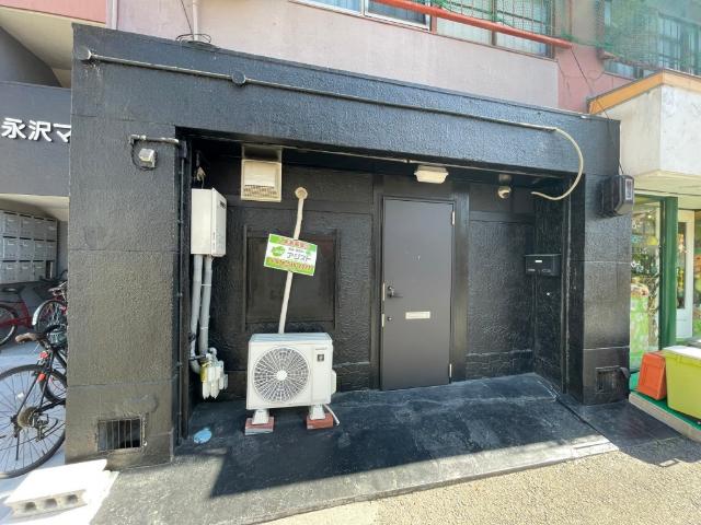 神戸市兵庫区永沢町マンション 玄関